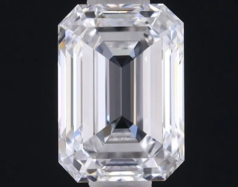 1 Carat Emerald Diamond