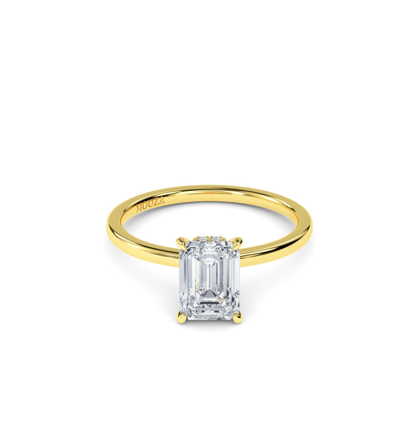 emerald cut solitaire engagement ring