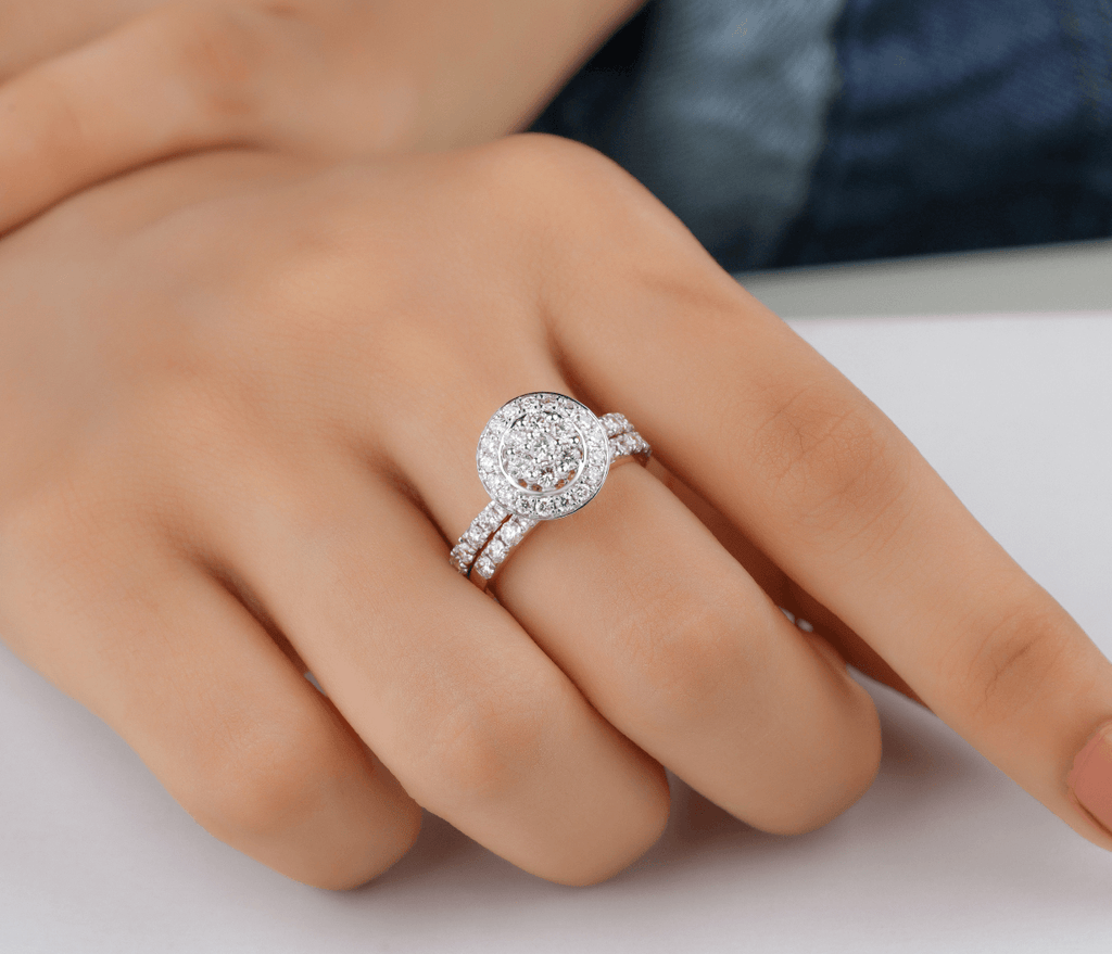 halo engagement ring and wedding band